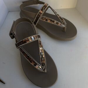 Skechers Arch Fit Sz 7 Meditation Sandals Fancy Love Thong Strap